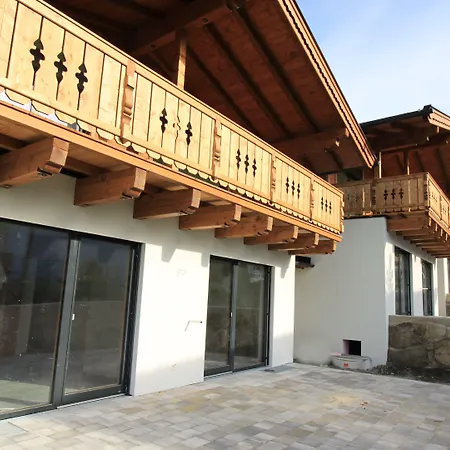 First In Mountain By We Rent * Kaprun