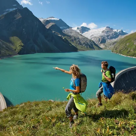 First In Mountain By We Rent Alpesi faház *