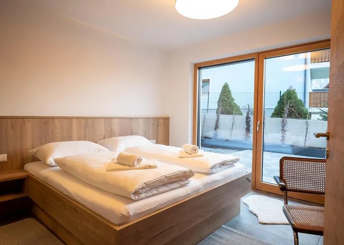 First In Mountain By We Rent * Kaprun